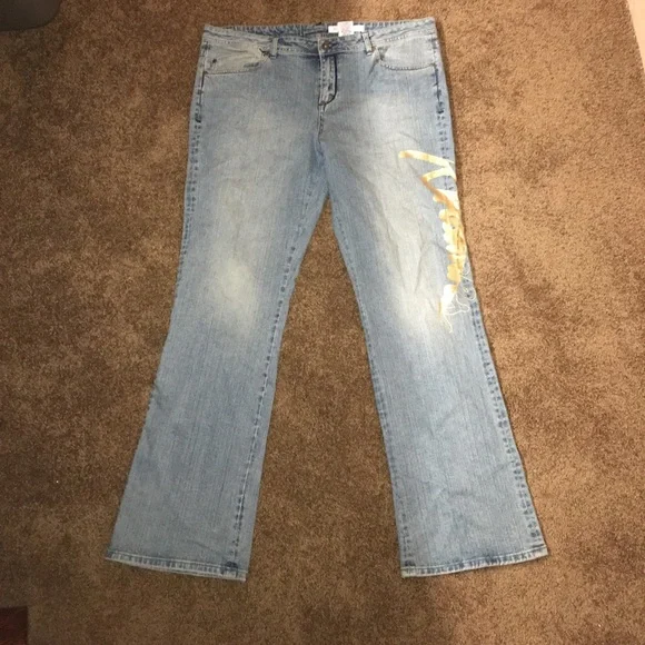 Gold flare - Picture 3 of 5